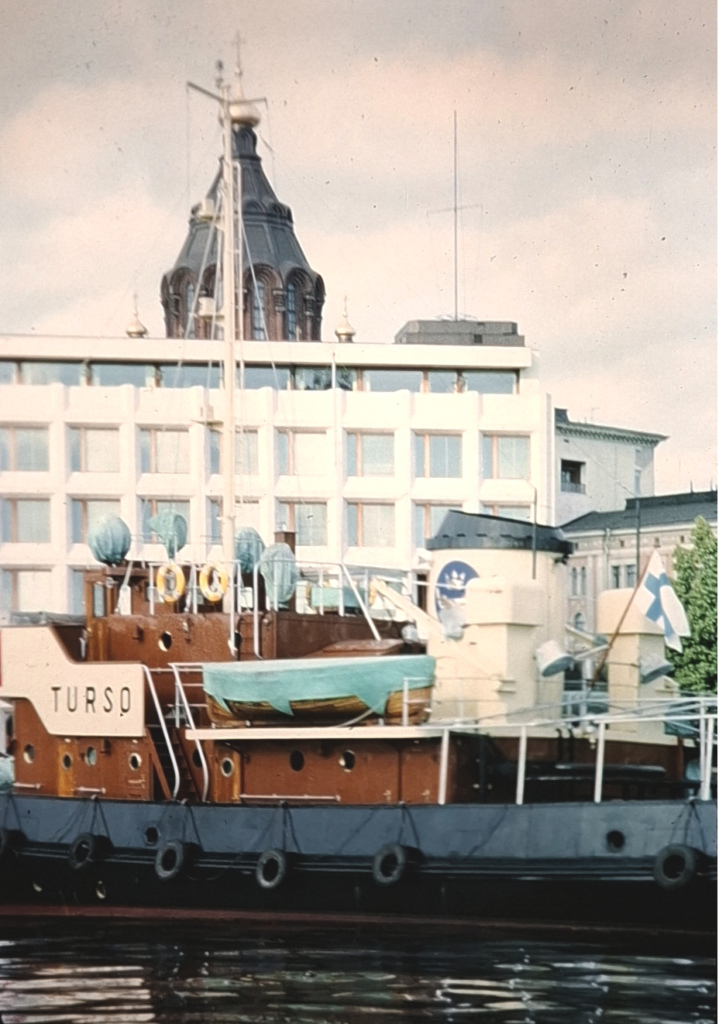 Helsingin eteläsatamaa.